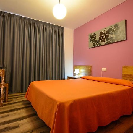 Hostal Ancora Lloret de Mar Ngoại thất bức ảnh